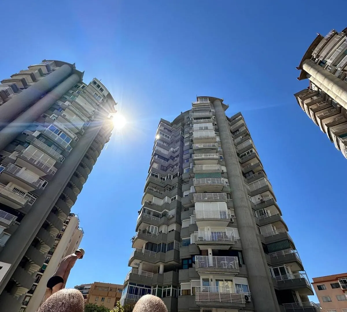Ocean Views & Remote Work Apartment Torremolinos