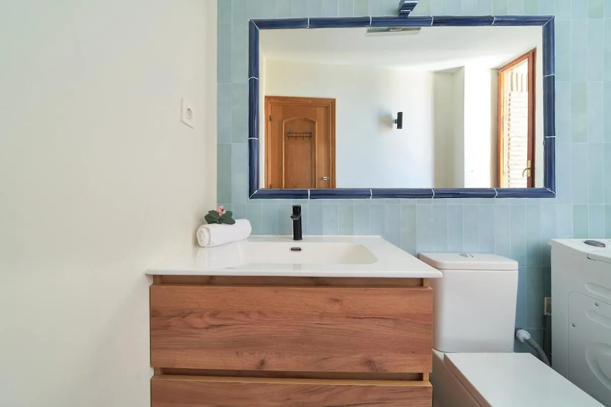Ocean Views & Remote Work Apartment Torremolinos