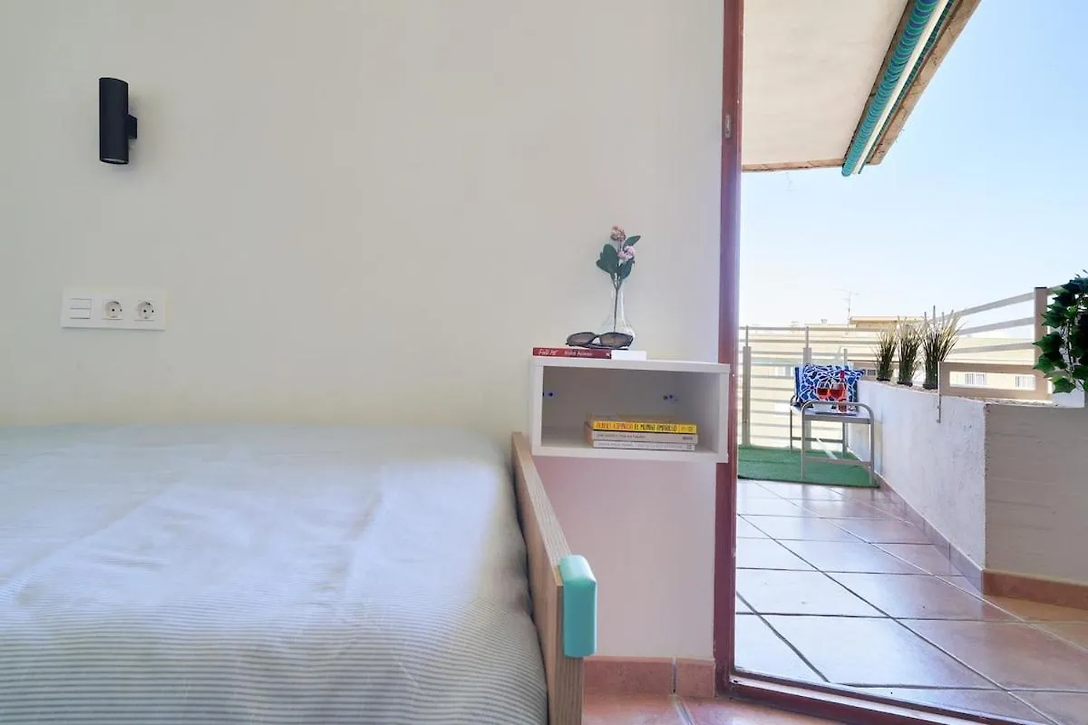 Ocean Views & Remote Work Apartment Torremolinos